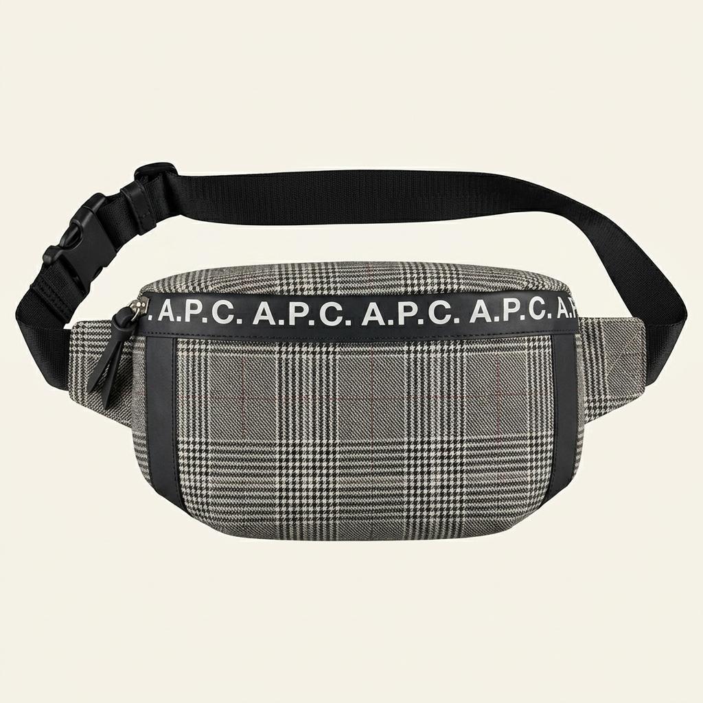A.P.C. 아페쎄 체크 힙색