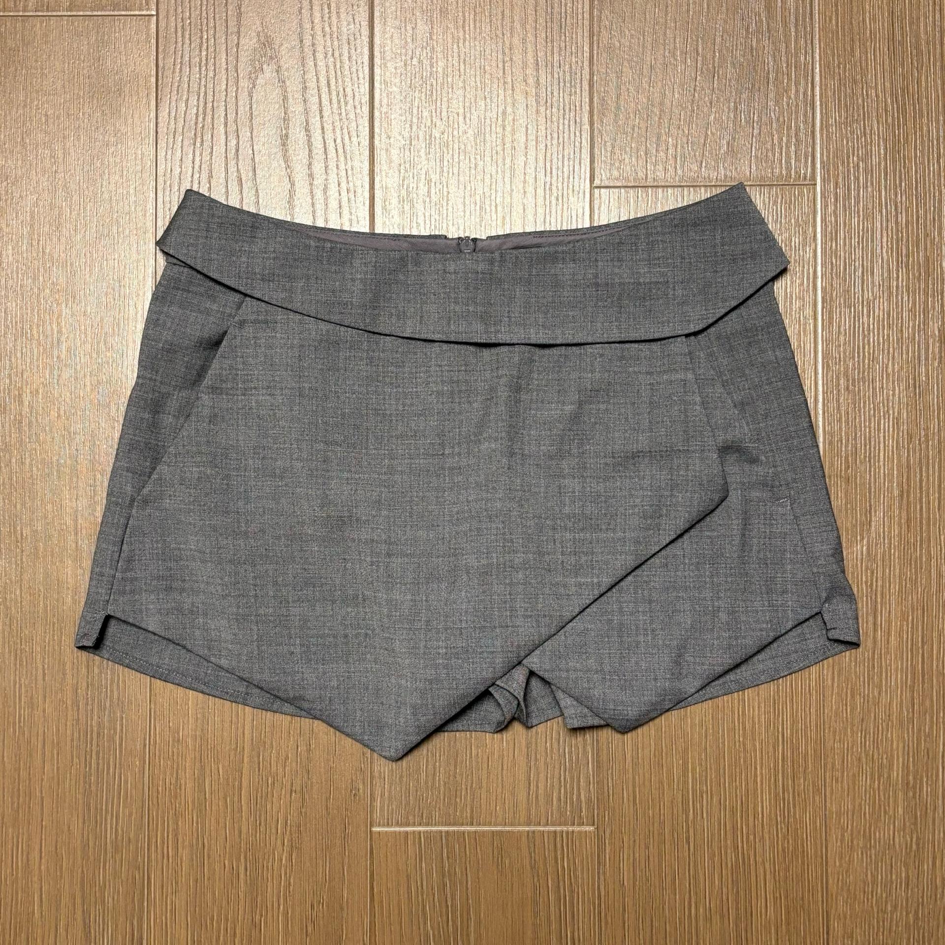 Aritzia Talulua 울 치마 바지 쇼츠 핫팬츠 반바지 스커트 5
