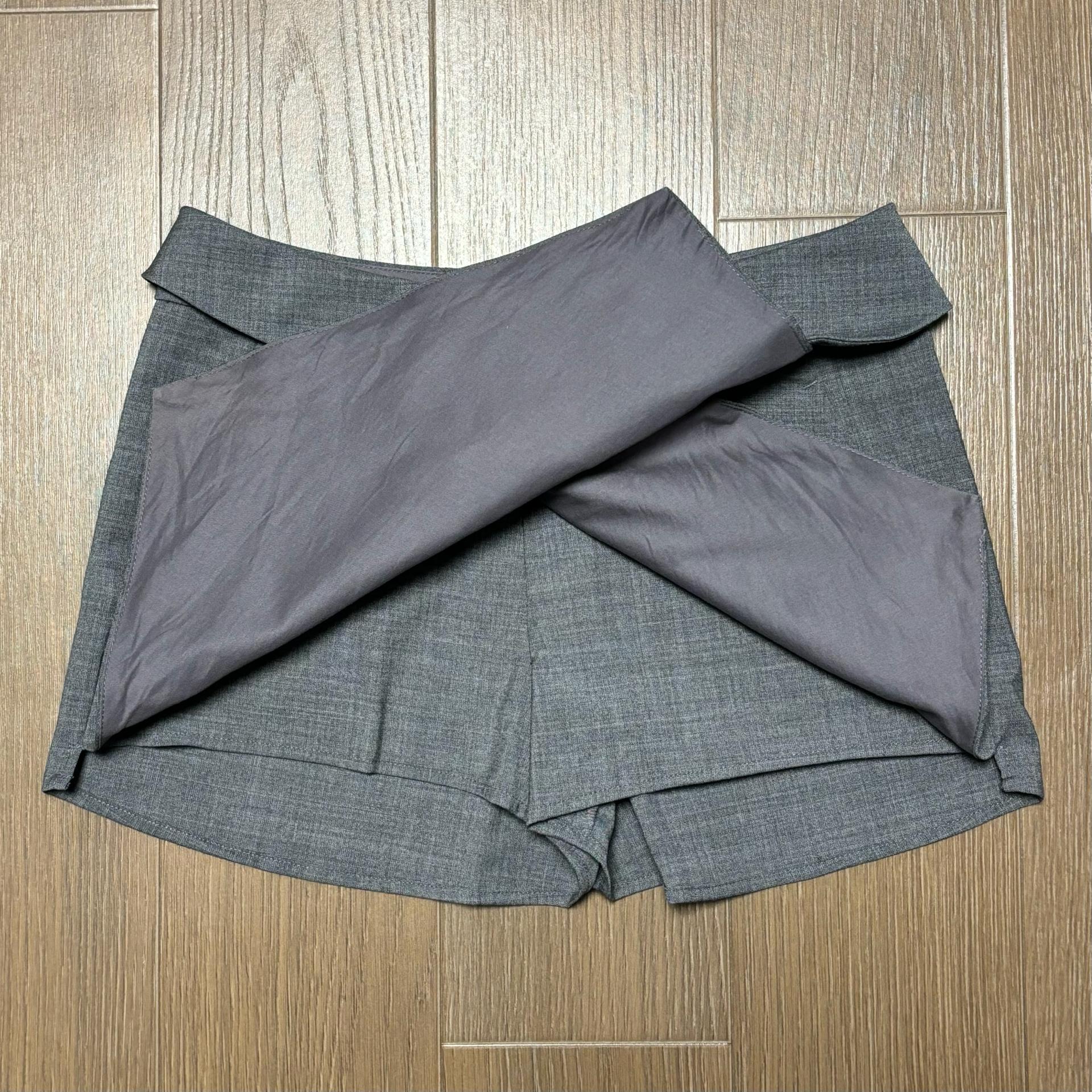 Aritzia Talulua 울 치마 바지 쇼츠 핫팬츠 반바지 스커트 8