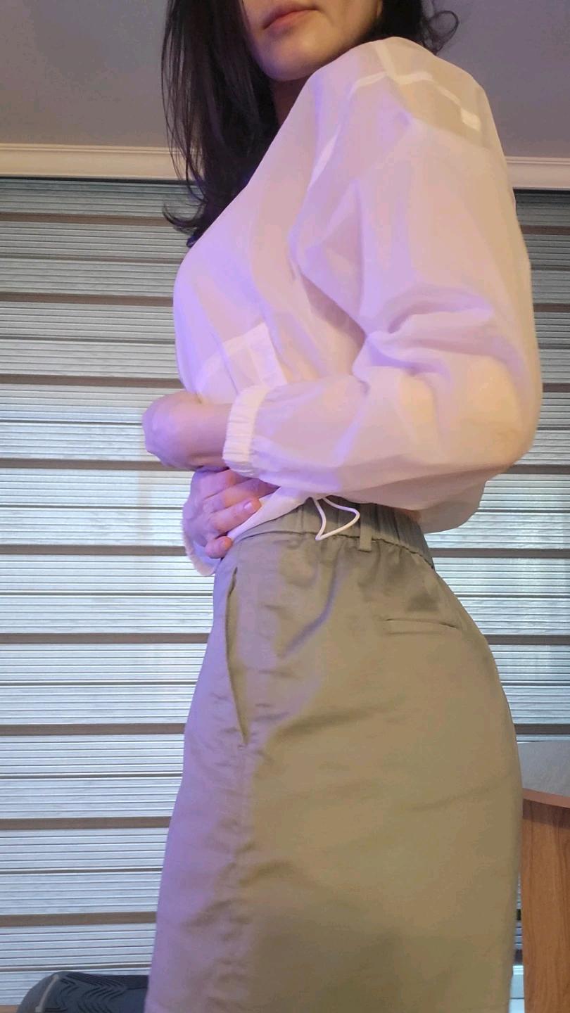 유니클로 카키 반바지 M 6
