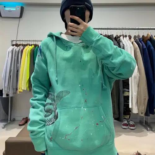 폴로 랄프로렌 넥 트임 디스트레스드 페인팅 후드티 6