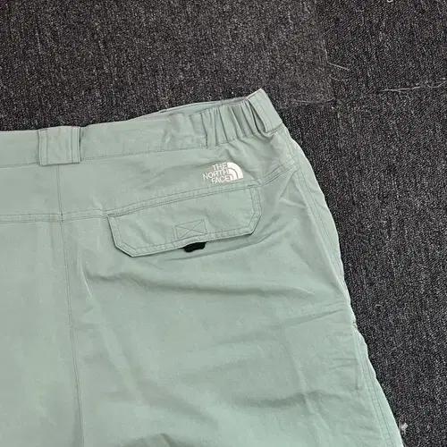 노스페이스 나일론 팬츠 5