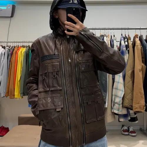 솔리드 옴므 멀티 포켓 레더자켓 8