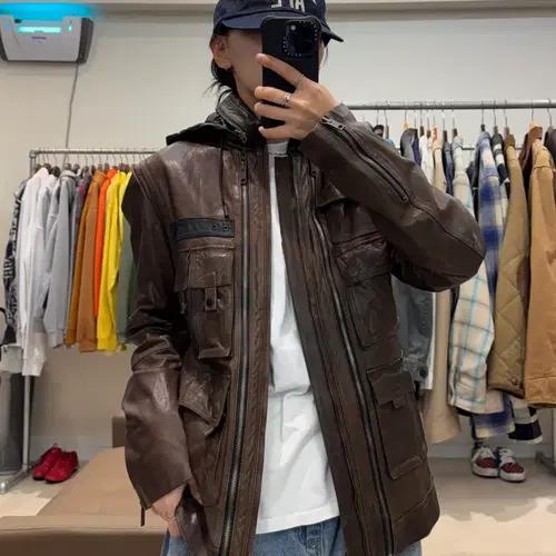 솔리드 옴므 멀티 포켓 레더자켓 6