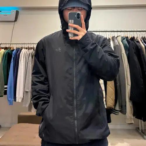파타 등판 로고 윈드브레이커 10