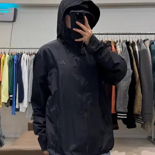 파타 등판 로고 윈드브레이커 9