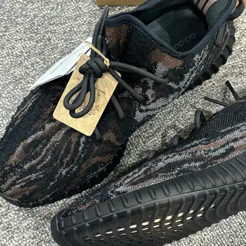 (285) 이지 부스트 350 V2 MX Rock 5