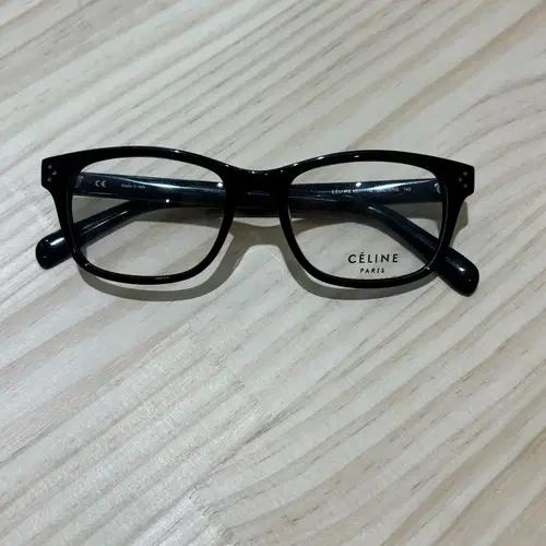 셀린느 뿔테 안경 3