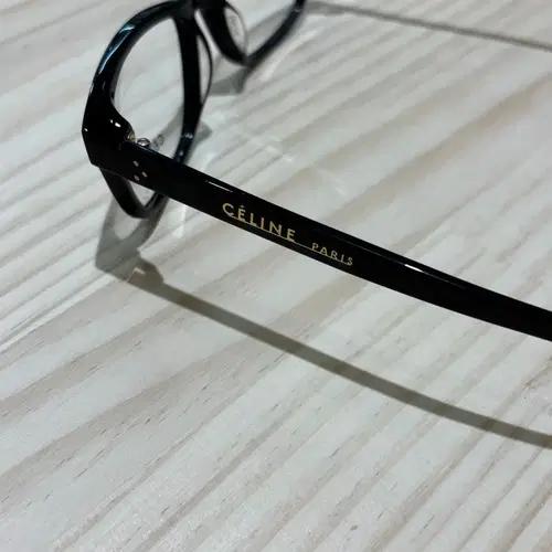 셀린느 뿔테 안경 5
