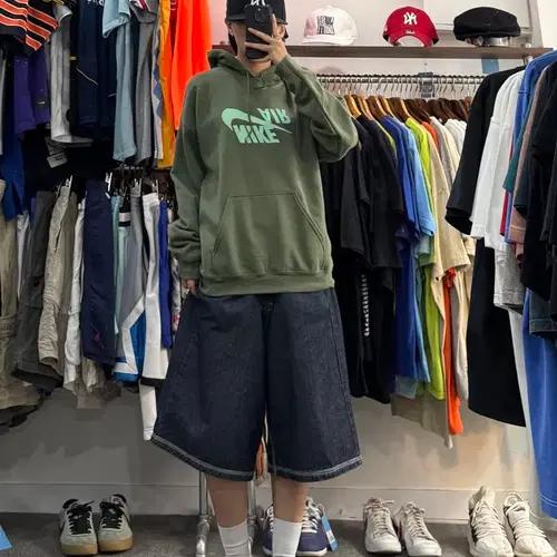 19시즌 캑터스 잭 x 조던 하이스티 후드 9