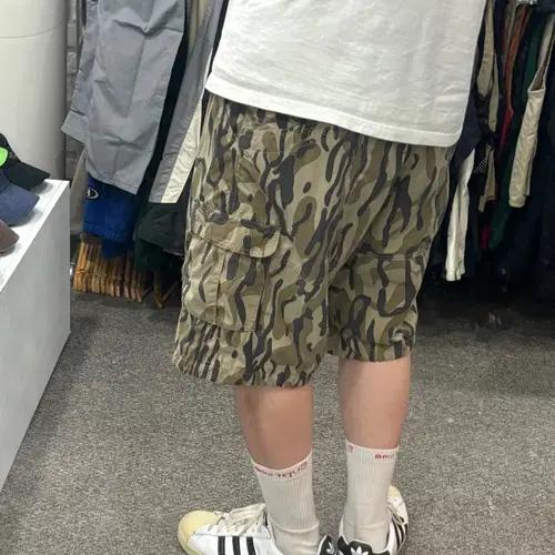 컬럼비아 나일론 카모 팬츠 10