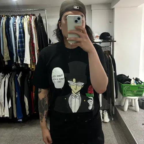 차이나타운마켓 턱시도 가이 티셔츠 5