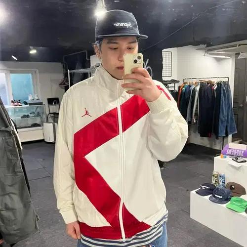 나이키 조던 바람막이 8