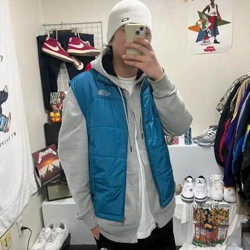 노스페이스 경량 조끼 8