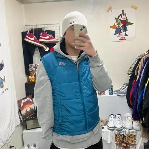 노스페이스 경량 조끼 7