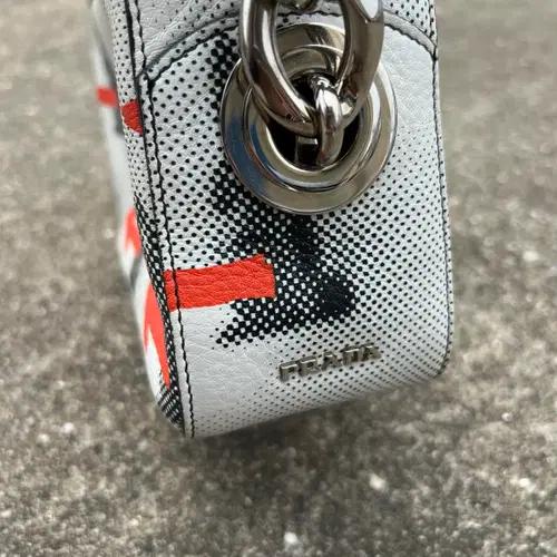 프라다 Prada Rabbit Handbag 5