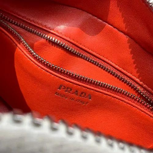 프라다 Prada Rabbit Handbag 8