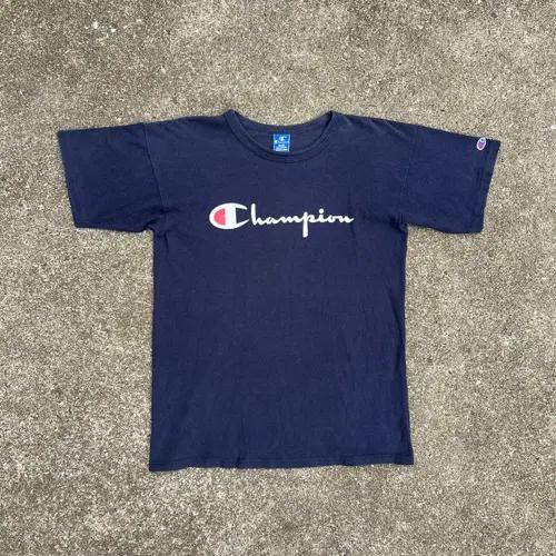 Vintage 90s Champion USA T-shirt 2