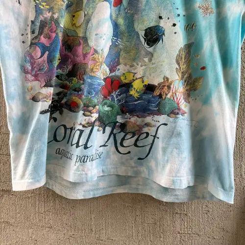 Vintage Liquid Blue Coral Reef 4