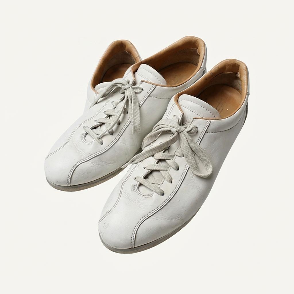 산토니 [Santoni] 이탈리아 화이트 레더 스니커즈 1