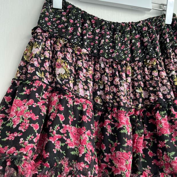 SALE)플라워 패턴 티어드 미니 스커트 3