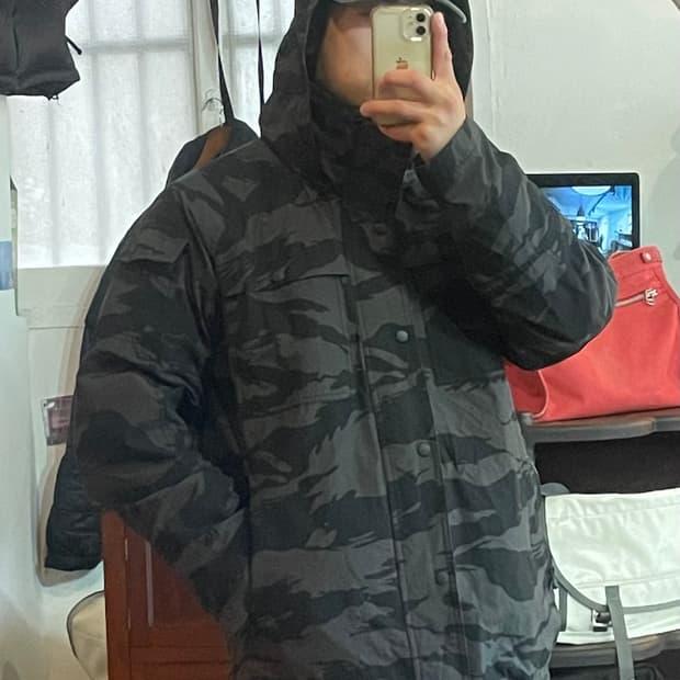 뉴에라 블랙 타이거카모 바람막이 2XL 2