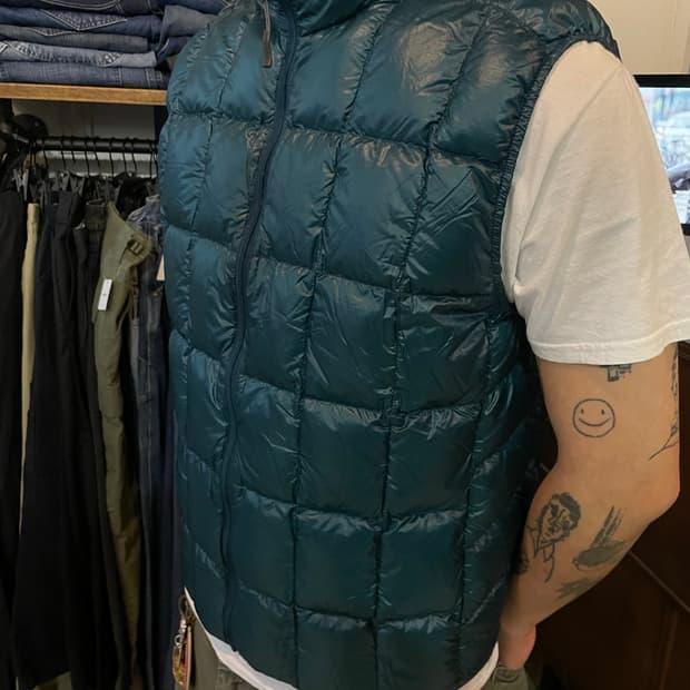 몽벨 재팬 구스다운 경량패딩조끼 L 4