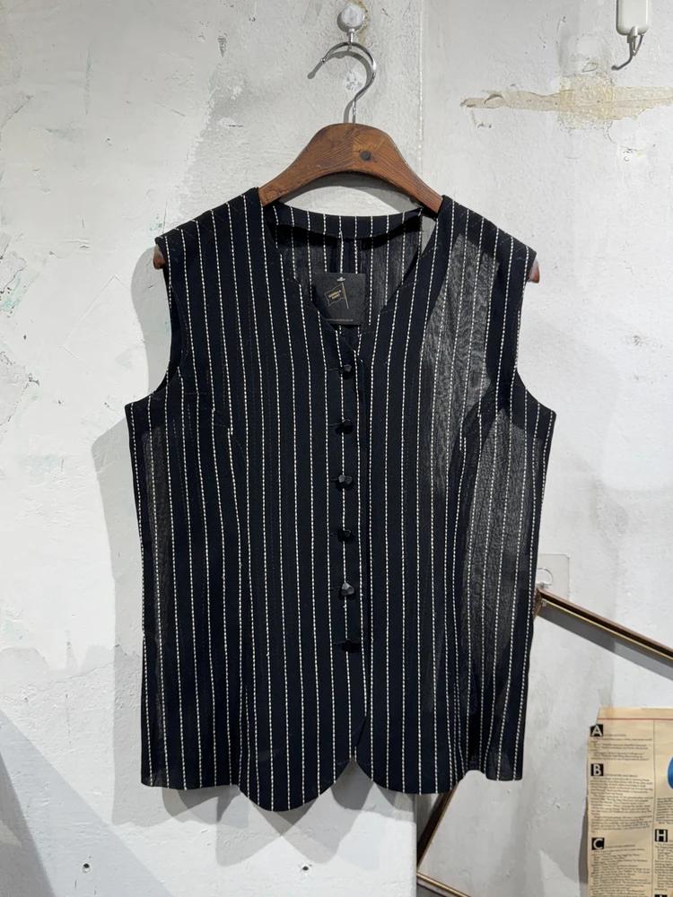 Black vertical contrast stitch vest 3
