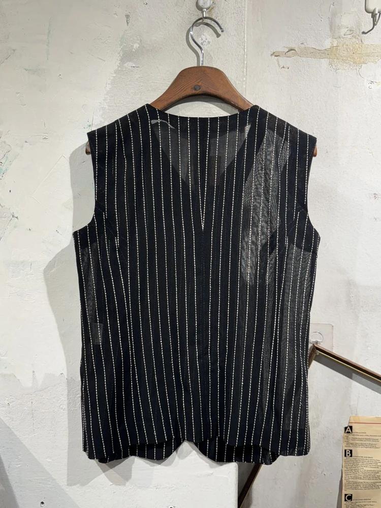 Black vertical contrast stitch vest 7