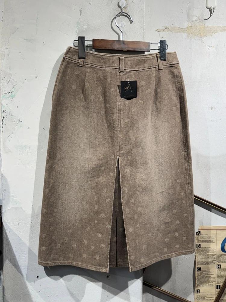 Krizia beige pocket detail skirt 6