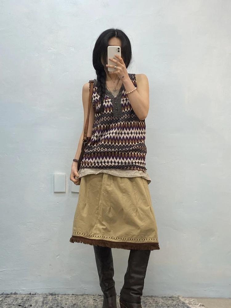 Multicolor geometric print sleeveless tunic 4