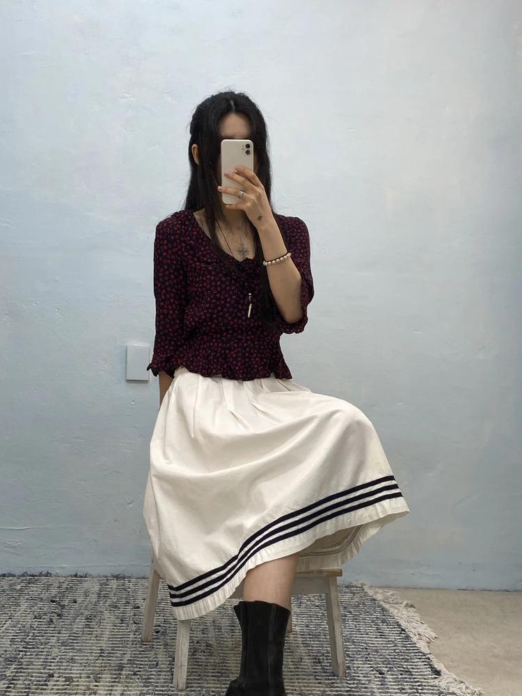 Topshop navy&red lip pattern peplum blouse 3
