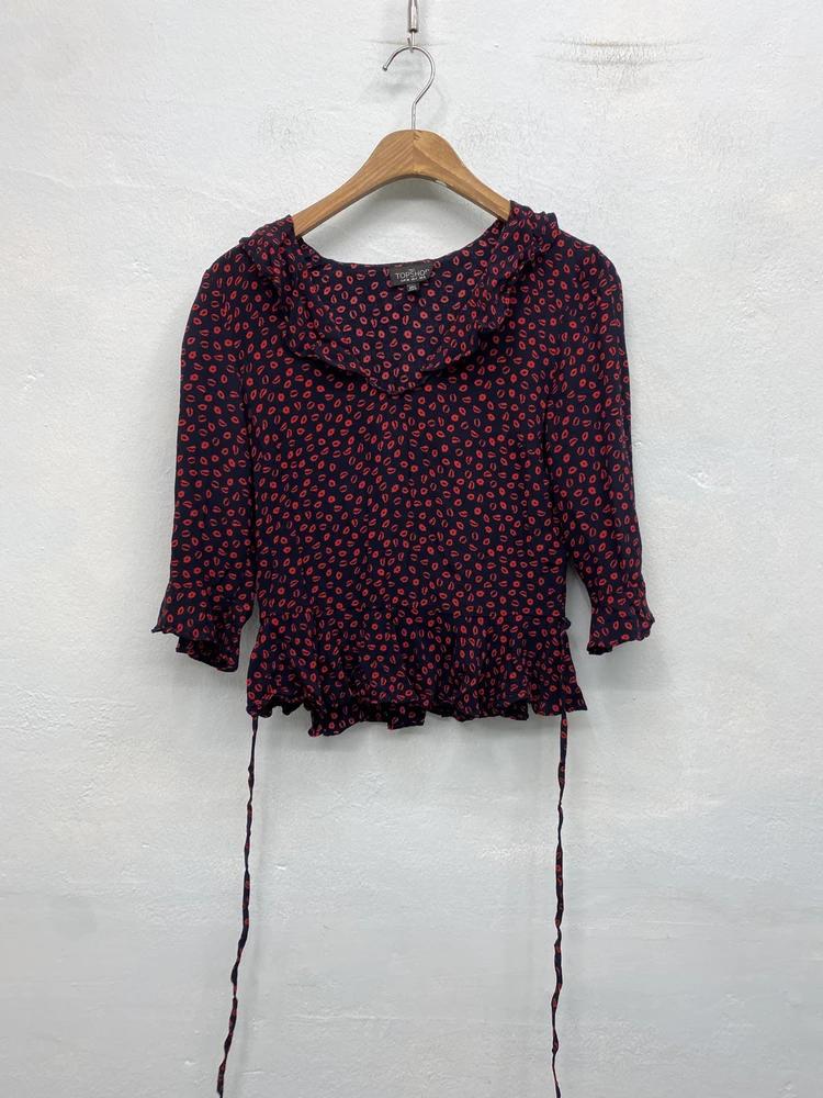 Topshop navy&red lip pattern peplum blouse 6