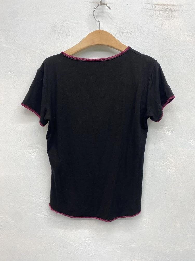Black and pink portrait print patch top 9
