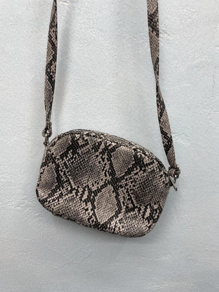 Grey snake pattern crossbody bag# 7