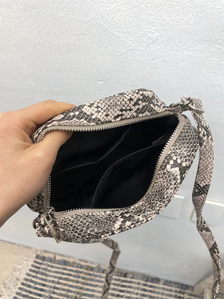 Grey snake pattern crossbody bag# 8