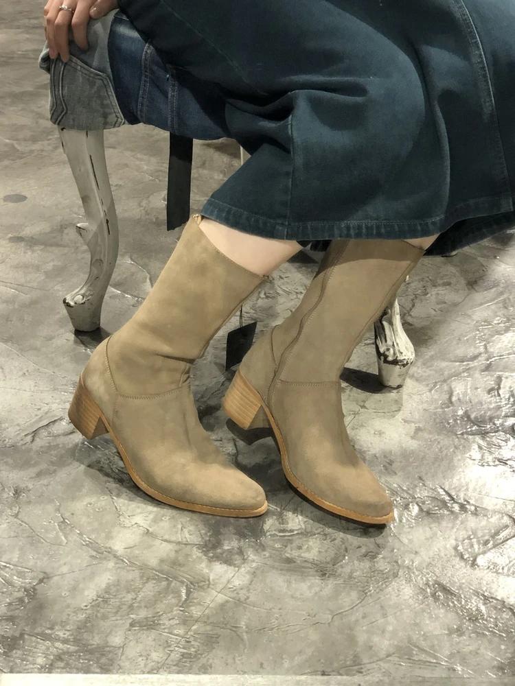Beige suede boots 5