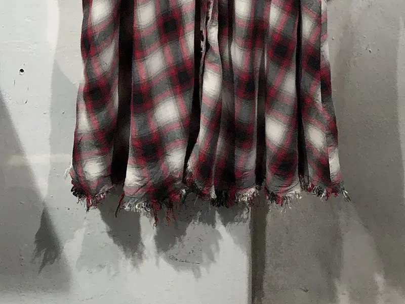 Red&black cut-off hem check shirt dress +to 6