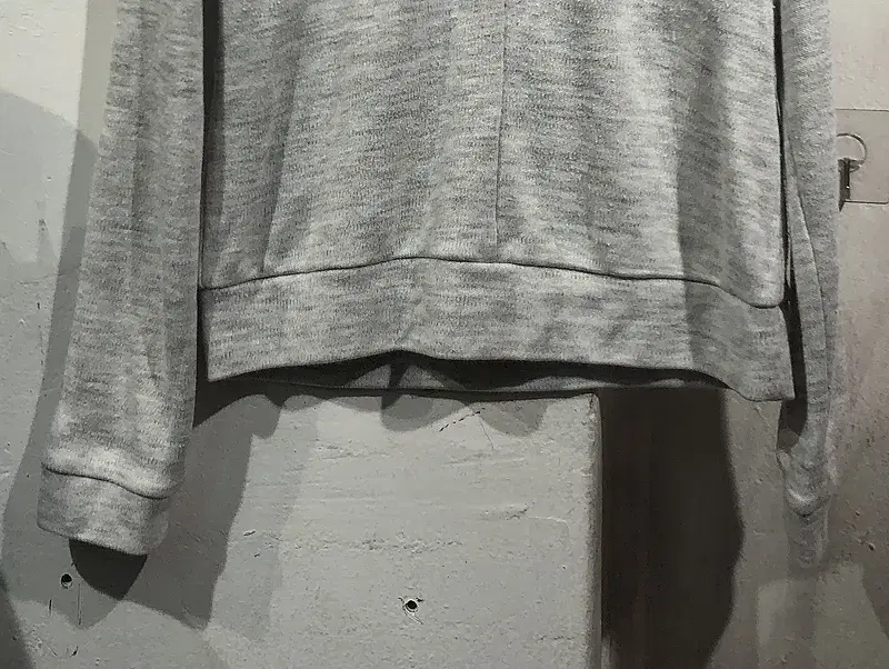 Glacier light gray frill neck sweatshirt +to 8
