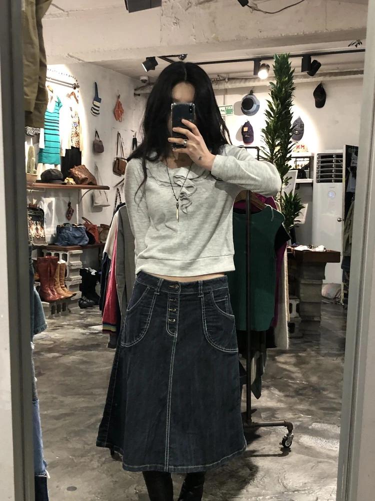 Glacier light gray frill neck sweatshirt +to 5