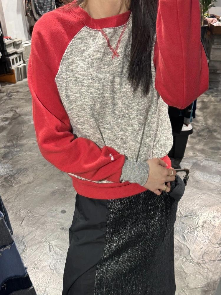Healthknit red raglan sweatshirt +to 4