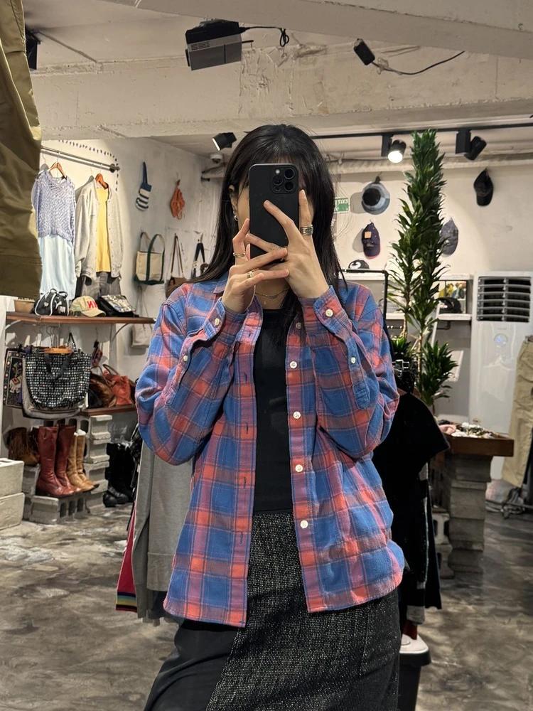 The North Face checkered shirt +to 3