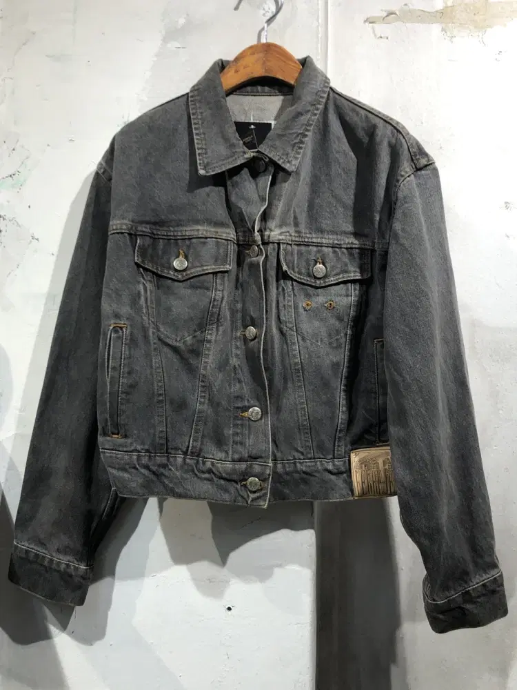 Ferre Jeans dark gray denim jacket +to 6