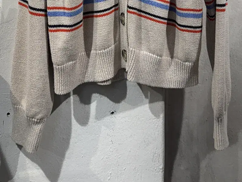 Gap color-block striped cardigan +to 7