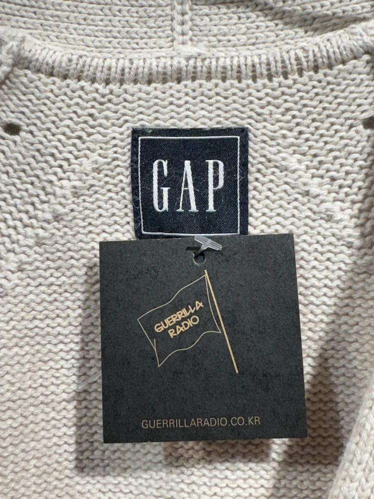 Gap color-block striped cardigan +to 9