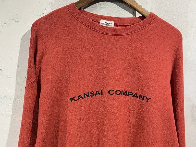 Kansaiman coral sweatshirt +to 4