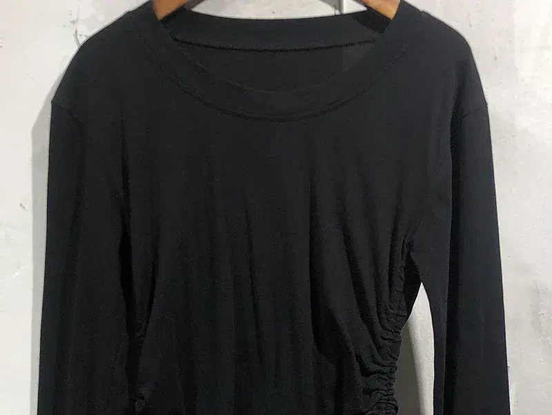 Black side shirring point long sleeve t-shirt +to 7