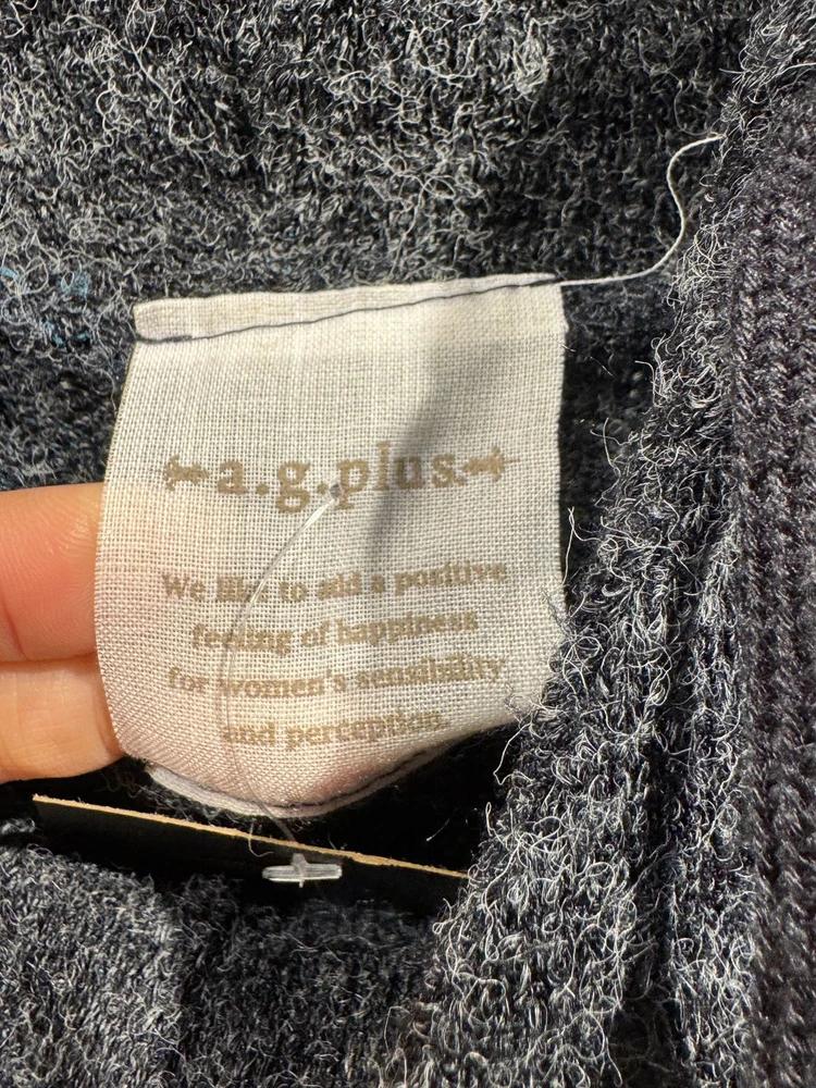 Ag Plus dark gray hoodie +to 8