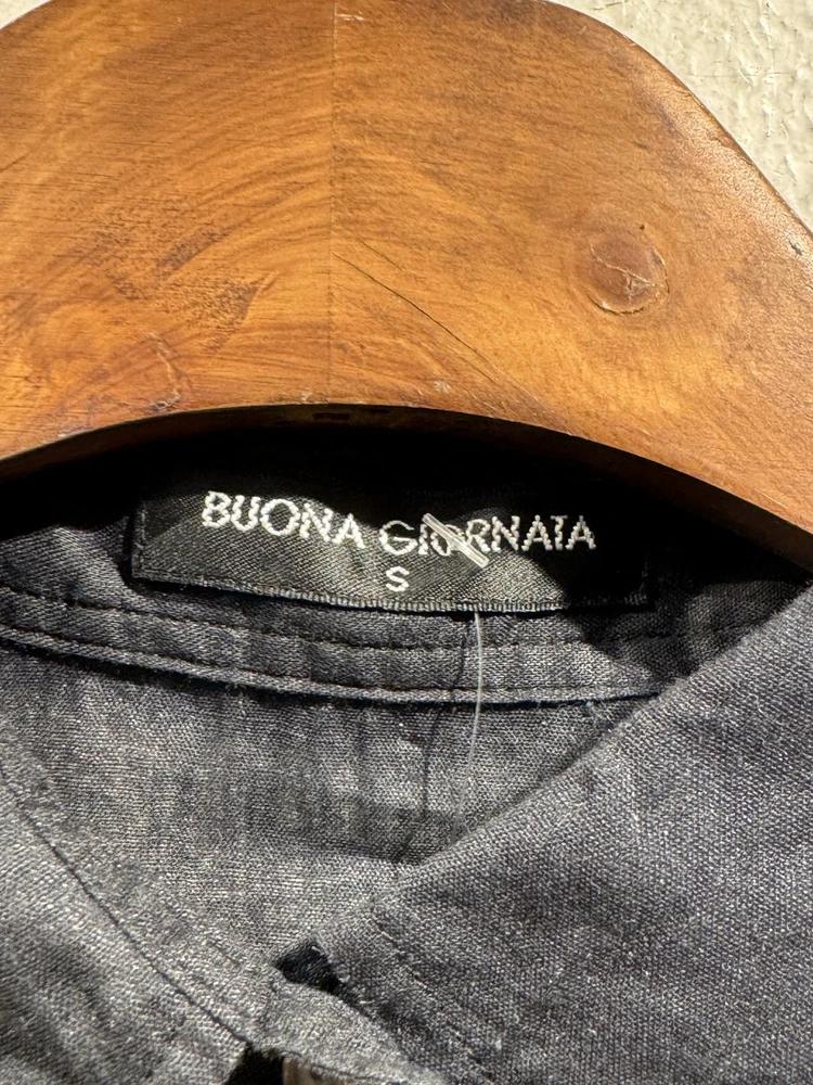 Buona Giornata black shirt +to 9