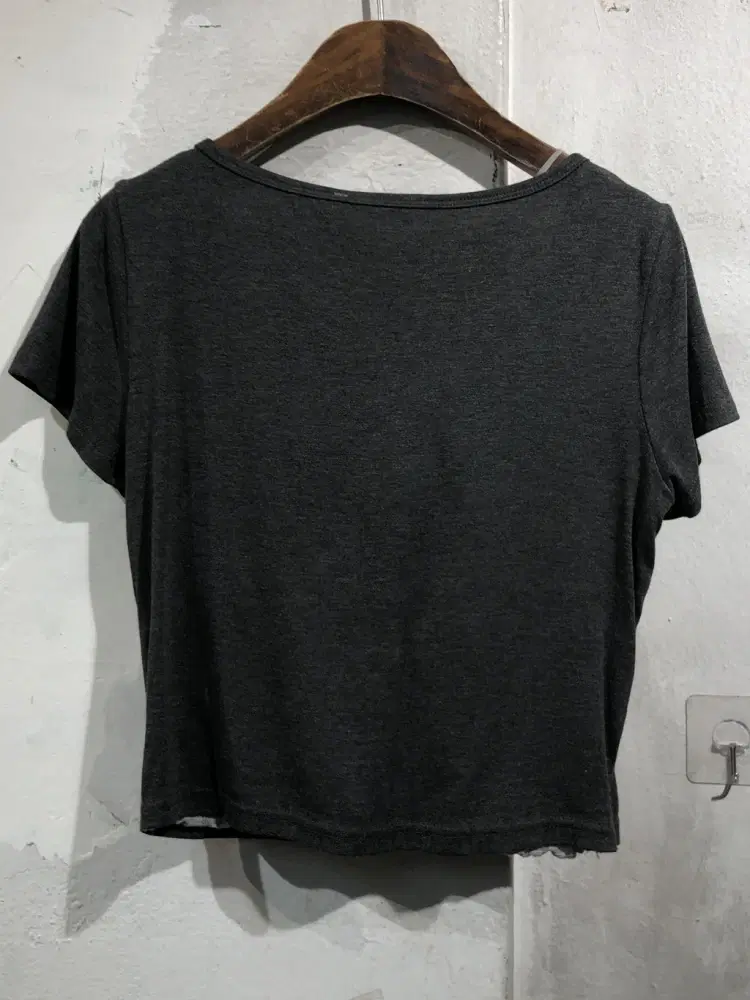 Grl dark gray layered short sleeve t-shirt +to 9